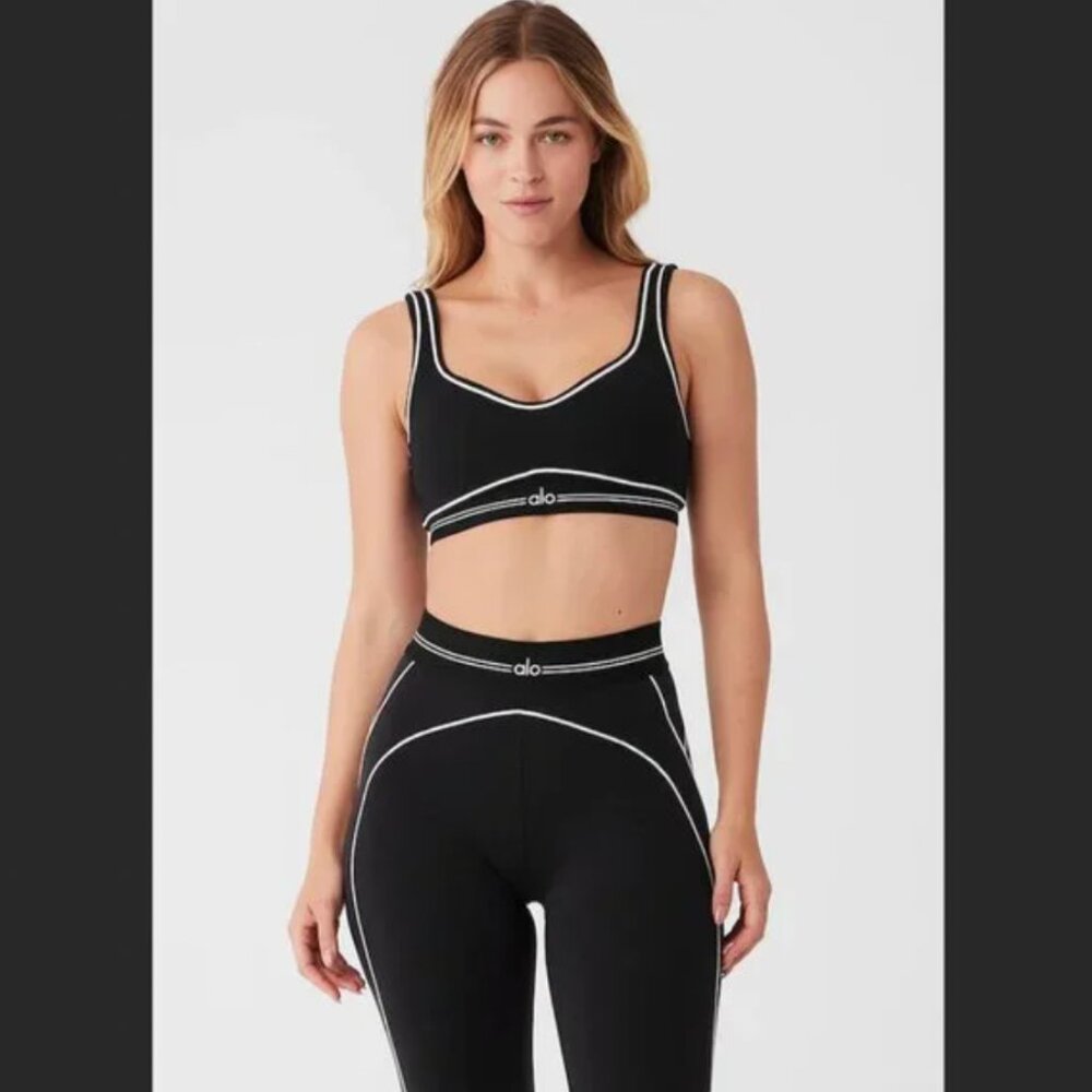 NWT ALO Yoga AIRBRUSH HEART THROB BRA Size S